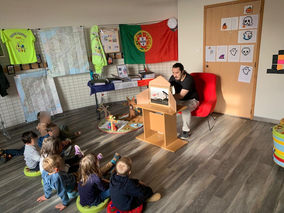 motionphoto4295759809989049188-1mo