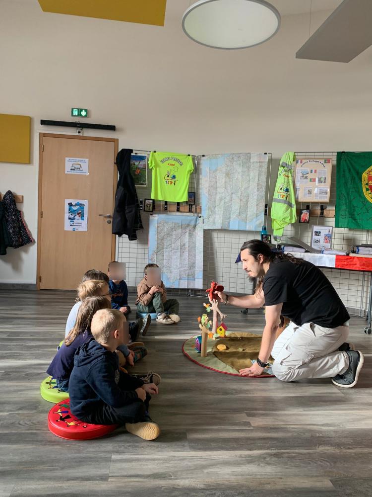 motionphoto4381884622815083499-1mo